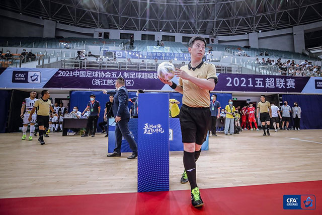 马刺揭幕战失利：文班亚马状态不佳 雷霆内线压制明显